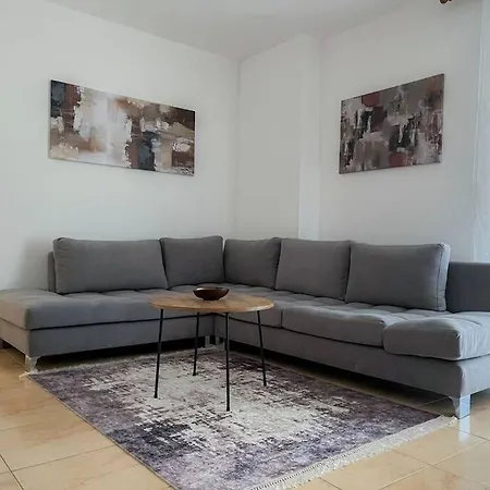 Center * Tirana